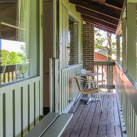 2 Bedroom In Apartment Allinge-Sandvig